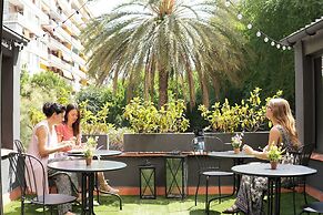 Arenas Atiram Hotels