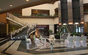 Atrium Palace Hotel