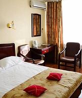 A Hotel Amur Bay