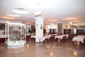 Hotel Shirak