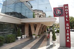 Hotel Shirak