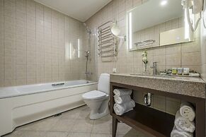 Ratonda Centrum Hotels