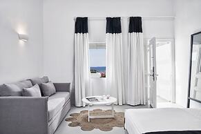 Mr & Mrs White Tinos