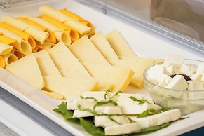 Mr & Mrs White Tinos