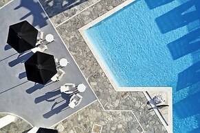 Mr & Mrs White Tinos