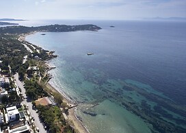 Amarilia Hotel