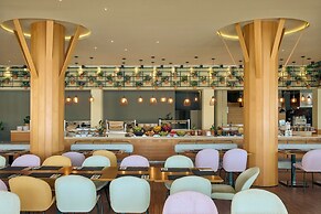 Zeus Dolce by Wyndham Athens