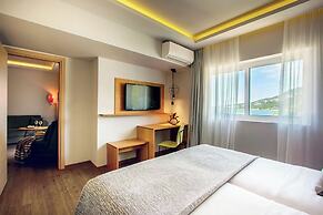 Dolce by Wyndham Athens Attica Riviera