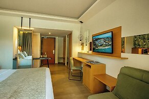 Zeus Dolce by Wyndham Athens