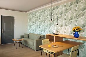 Zeus Dolce by Wyndham Athens
