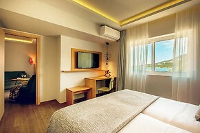 Zeus Dolce by Wyndham Athens
