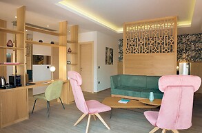 Zeus Dolce by Wyndham Athens