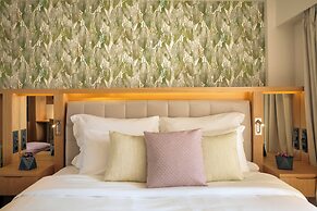 Zeus Dolce by Wyndham Athens