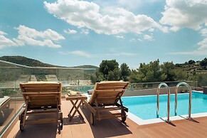 Zeus Dolce by Wyndham Athens