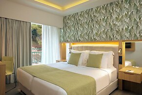 Zeus Dolce by Wyndham Athens