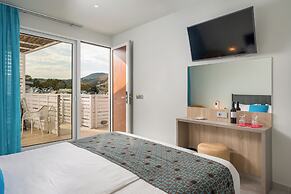 Corissia Beach Hotel