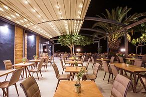 Corissia Beach Hotel