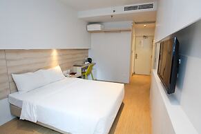 Summer View Hotel