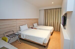Summer View Hotel