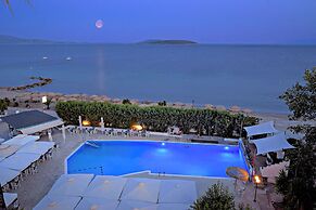 The Grove Seaside Hotel
