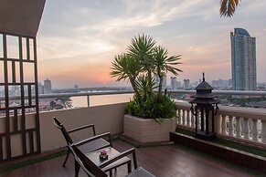 Ramada Plaza by Wyndham Bangkok Menam Riverside