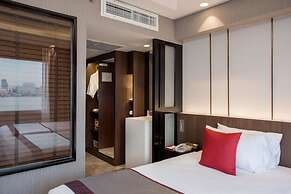 Ramada Plaza by Wyndham Bangkok Menam Riverside