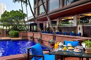 Ramada Plaza by Wyndham Bangkok Menam Riverside