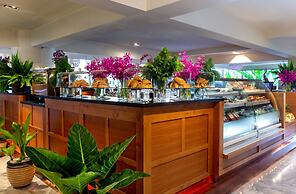 Ramada Plaza by Wyndham Bangkok Menam Riverside