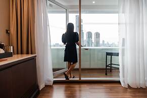 Ramada Plaza by Wyndham Bangkok Menam Riverside