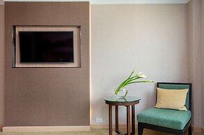 Ramada Plaza by Wyndham Bangkok Menam Riverside