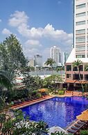 Ramada Plaza by Wyndham Bangkok Menam Riverside