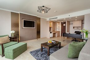 Ramada Plaza by Wyndham Bangkok Menam Riverside