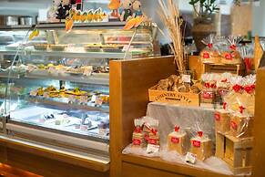 Ramada Plaza by Wyndham Bangkok Menam Riverside