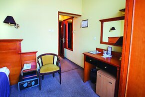 Hotel Dnipro