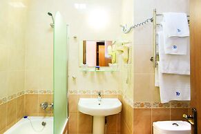 Hotel Dnipro