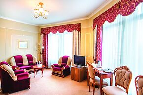Hotel Dnipro
