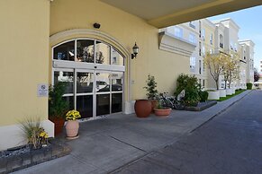 Hampton Inn & Suites By Hilton Calgary- University Northwest