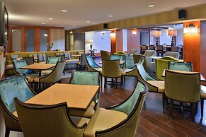 Hampton Inn & Suites By Hilton Calgary- University Northwest