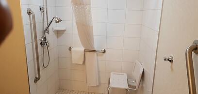 Hampton Inn & Suites By Hilton Calgary- University Northwest