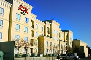Hampton Inn & Suites By Hilton Calgary- University Northwest