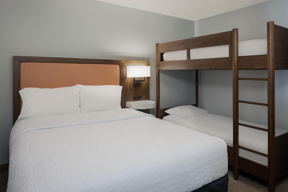 Hampton Inn & Suites Myrtle Beach/Oceanfront