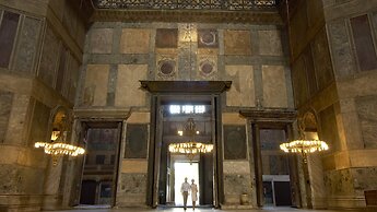 InterContinental Istanbul by IHG