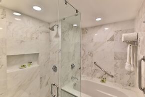 Real InterContinental Managua at Metrocentro Mall by IHG