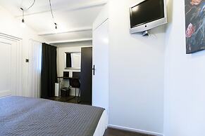 Quentin England Hotel