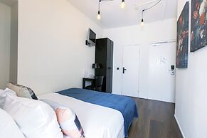 Quentin England Hotel