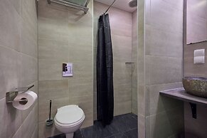 Quentin Museum Square Hotel