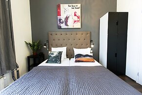 Quentin England Hotel