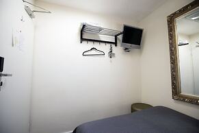 Quentin England Hotel