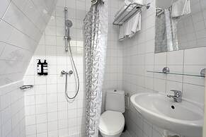 Quentin England Hotel