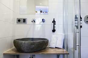 Quentin England Hotel